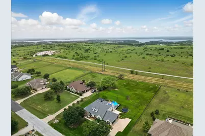 10701 Los Rios Drive, Fort Worth, TX 76179 - Photo 35
