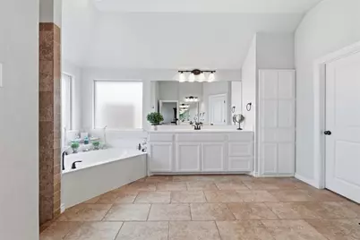 5660 Posada Drive, Fort Worth, TX 76036 - Photo 23