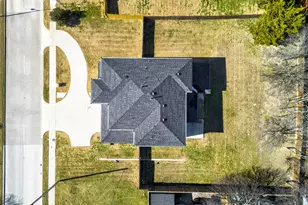 531 W Laureland Rd, Dallas, TX 75232 - Photo 35