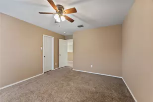 8105 York Beach Pl, Arlington, TX 76002 - Photo 25