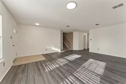 8105 York Beach Place, Arlington, TX 76002 - Photo 5