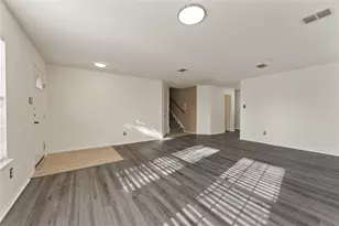 8105 York Beach Pl, Arlington, TX 76002 - Photo 5