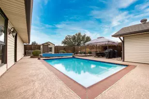 2246 Valley Mill, Carrollton, TX 75006 - Photo 27