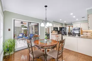 2246 Valley Mill, Carrollton, TX 75006 - Photo 9