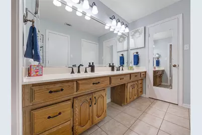 2246 Valley Mill, Carrollton, TX 75006 - Photo 15