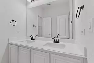 476 Wolf Creek Dr, Waxahachie, TX 75165 - Photo 27