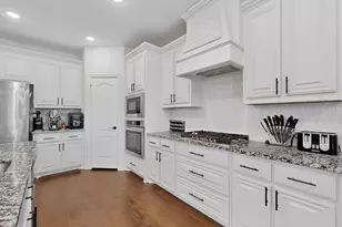 476 Wolf Creek Dr, Waxahachie, TX 75165 - Photo 11