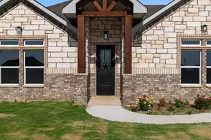1013 Magnolia Ct, Springtown, TX 76082 - Photo 1