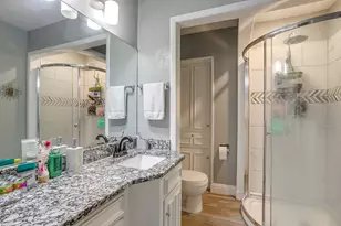 906 Cypress Ct, Arlington, TX 76014 - Photo 29