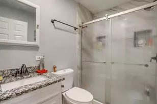 906 Cypress Ct, Arlington, TX 76014 - Photo 29