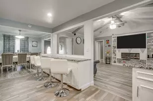 906 Cypress Ct, Arlington, TX 76014 - Photo 19