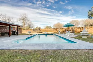 906 Cypress Ct, Arlington, TX 76014 - Photo 7