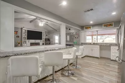 906 Cypress Court, Arlington, TX 76014 - Photo 17