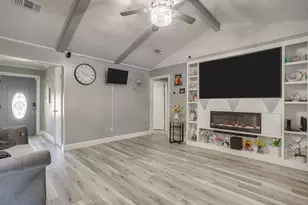 906 Cypress Ct, Arlington, TX 76014 - Photo 23