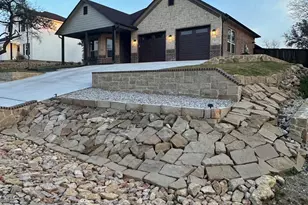 8912 Holt St, Lakeside, TX 76135 - Photo 3