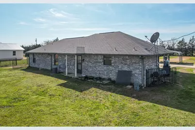 1960 County Road 1030, Mount Vernon, TX 75457 - Photo 5