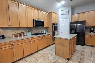 16 Mary Lou Ct, Mansfield, TX 76063 - Photo 7