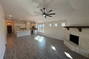 614 Kyle Dr, Tioga, TX 76271 - Photo 7