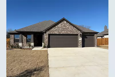 614 Kyle Drive, Tioga, TX 76271 - Photo 3