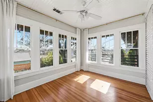 702 N Bishop Ave, Dallas, TX 75208 - Photo 21