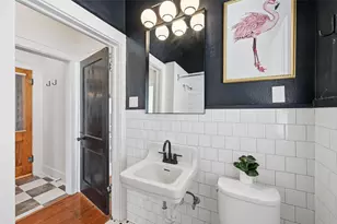 702 N Bishop Ave, Dallas, TX 75208 - Photo 15