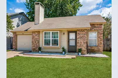 4612 Waterway Drive N, Fort Worth, TX 76137 - Photo 1