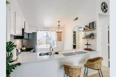 4612 Waterway Drive N, Fort Worth, TX 76137 - Photo 5