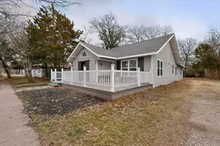 206 Farley St, Waxahachie, TX 75165 - Photo 3