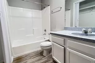 9696 Walnut St, Dallas, TX 75243 - Photo 11