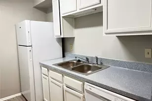 9696 Walnut St, Dallas, TX 75243 - Photo 17