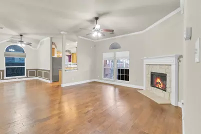 1519 Hampton Drive, Mansfield, TX 76063 - Photo 3