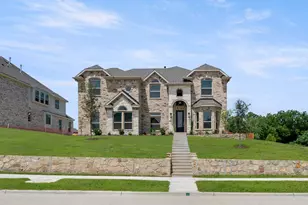425 Newpark Blvd, DeSoto, TX 75115 - Photo 1