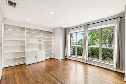 6441 Calmont Avenue, Fort Worth, TX 76116 - Photo 7