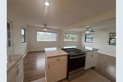 2331 Live Oak Circle, Granbury, TX 76048 - Photo 11