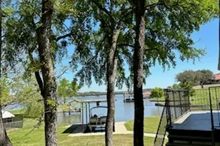 2331 Live Oak Cir, Granbury, TX 76048 - Photo 17