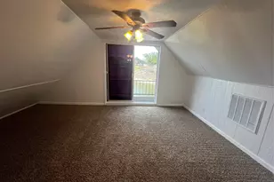 2331 Live Oak Cir, Granbury, TX 76048 - Photo 5