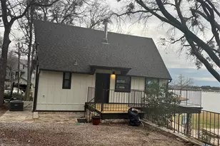 2331 Live Oak Cir, Granbury, TX 76048 - Photo 13