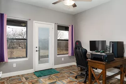 1460 County Road 3591, Paradise, TX 76073 - Photo 17