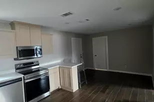 4017 Pickett St, Greenville, TX 75401 - Photo 7