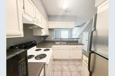 9510 Olde Towne Row, Dallas, TX 75227 - Photo 9