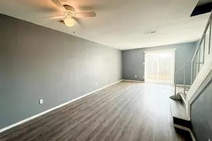 9510 Olde Towne Row, Dallas, TX 75227 - Photo 5