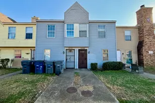 9510 Olde Towne Row, Dallas, TX 75227 - Photo 1