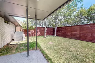 15926 Windy Meadow Dr, Dallas, TX 75248 - Photo 37