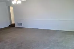 2800 Hedgeway Dr, Arlington, TX 76016 - Photo 7