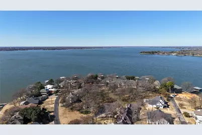 102 Enchanted Isles Circle, Mabank, TX 75156 - Photo 7