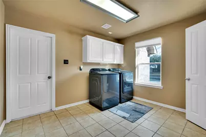 6777 Island Drive, Grand Prairie, TX 75054 - Photo 13