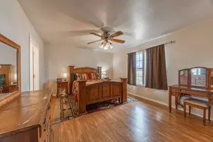 9517 County Rd 419, Grandview, TX 76050 - Photo 21