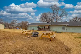 9517 County Rd 419, Grandview, TX 76050 - Photo 5