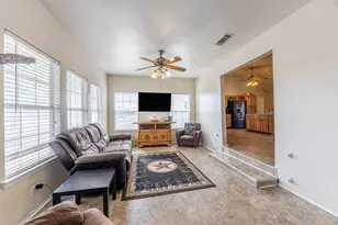 9517 County Rd 419, Grandview, TX 76050 - Photo 33