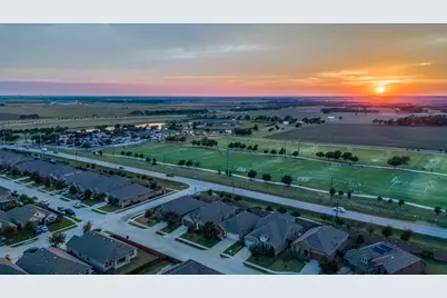 413 Yellowstone Drive, Celina, TX 75009 - Photo 27